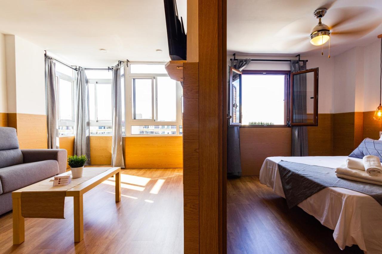 Coral Friendly Holiday Home Плайя-дель-Инглес Экстерьер фото
